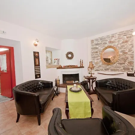 Arhontiko Prepala Guest house